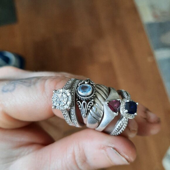6 piece ring set - Picture 2 of 5